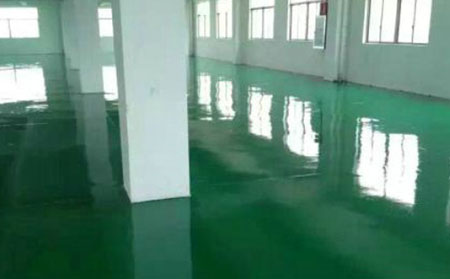 環(huán)氧樹(shù)脂自流平地面的做法與施工注意事項(xiàng)是什么？