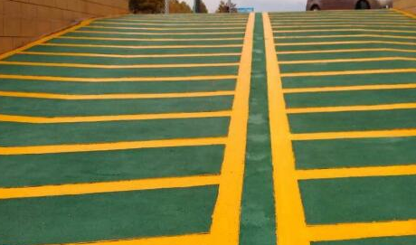 無震動(dòng)止滑車道施工有什么要求？有哪些優(yōu)勢？