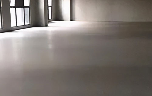 什么是面層自流平？面層自流平用于停車場的好處